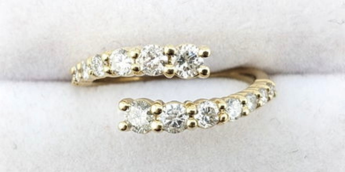 BLING! 14K Yellow Gold 0.97ctw Diamond Bypass Ring.