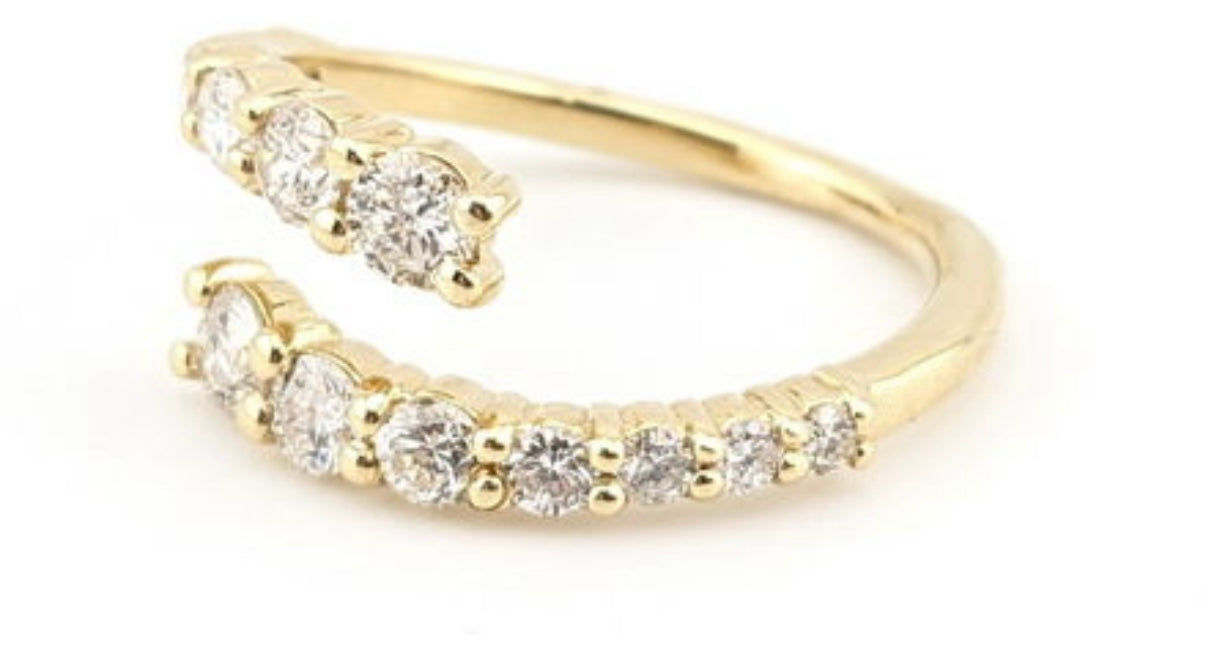 BLING! 14K Yellow Gold 0.97ctw Diamond Bypass Ring.