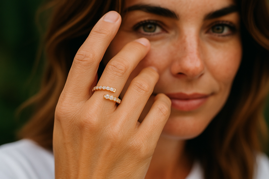 BLING! 14K Yellow Gold 0.97ctw Diamond Bypass Ring.
